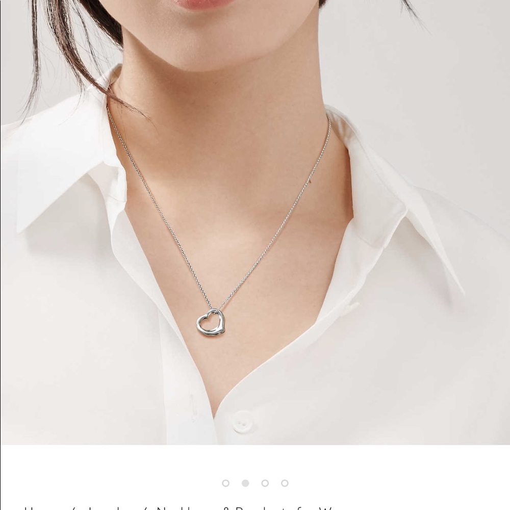 T & Co Elsa Peretti Open Heart necklace